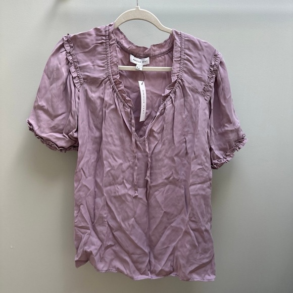 Amourvert M Zuri Cupro blouse - Picture 8 of 12